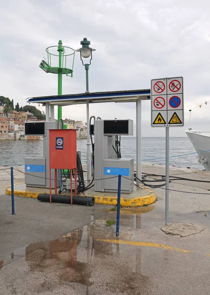 Marine Petrol Station — Stock Photo, Image