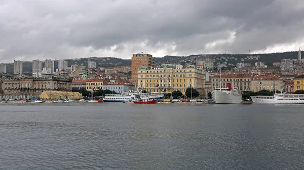 Paisaje urbano de Rijeka —  Fotos de Stock