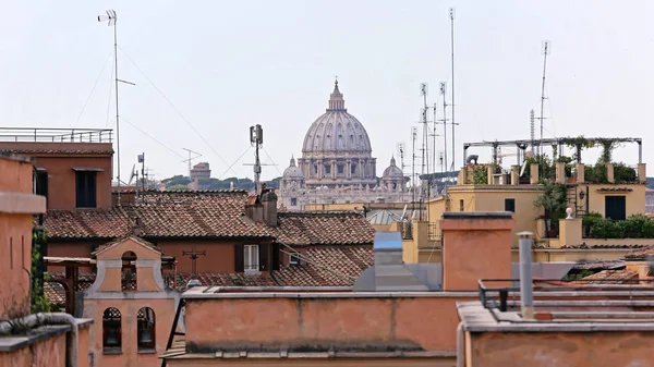 Римская крыша — стоковое фото