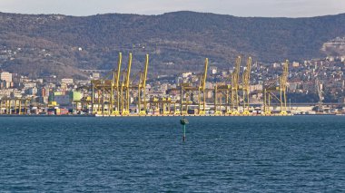 Trieste bağlantı noktası Vinçler