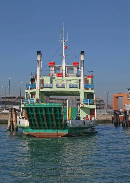 Venedig Fähre — Stockfoto