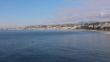 Fransız Rivierası güzel Akdeniz kış gününde