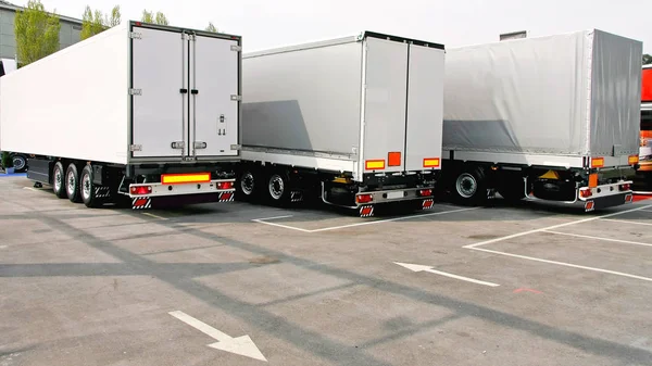 Truck Parking — Stock Photo, Image