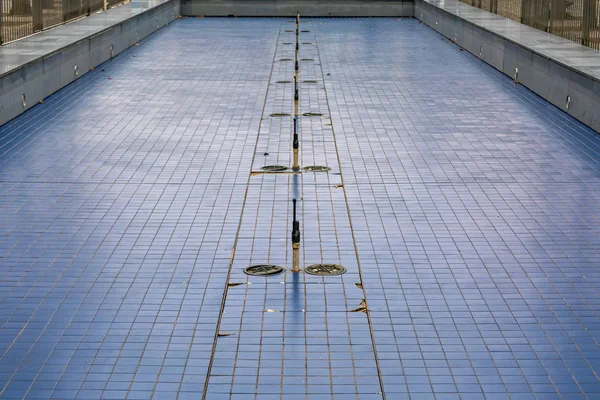 Empty Blue Fountain — Stock Photo, Image