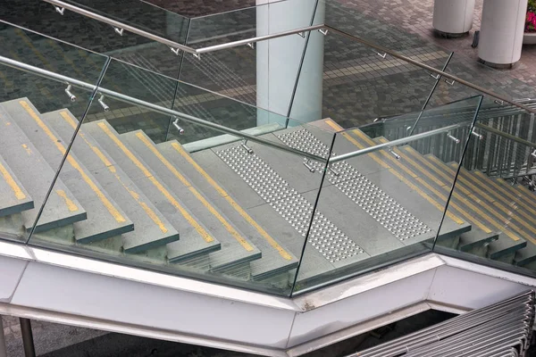 Szklane schody — Zdjęcie stockowe