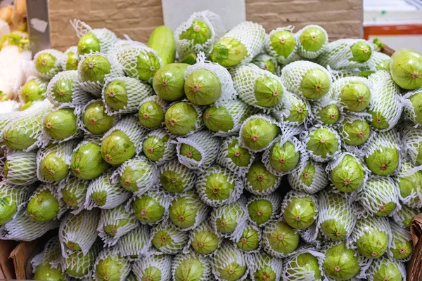 Beschermde courgette — Stockfoto