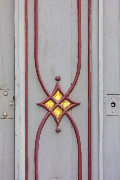 Złote detale drzwi — Zdjęcie stockowe