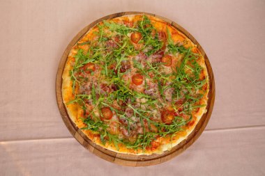 Arugula Pizzası