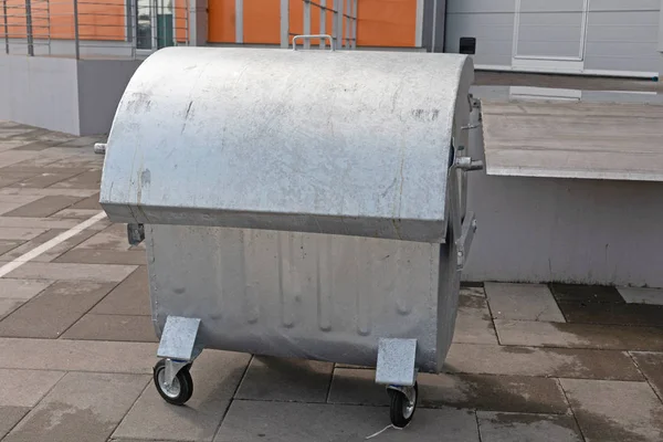 Dumpster Container — Stock Photo, Image