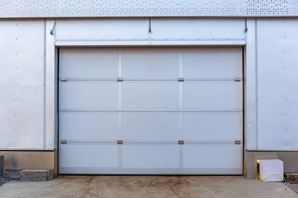 Automatic Garage Door — Stock Photo, Image