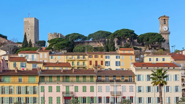 Casas Coloridas Bajo Castillo Cannes Francia —  Fotos de Stock