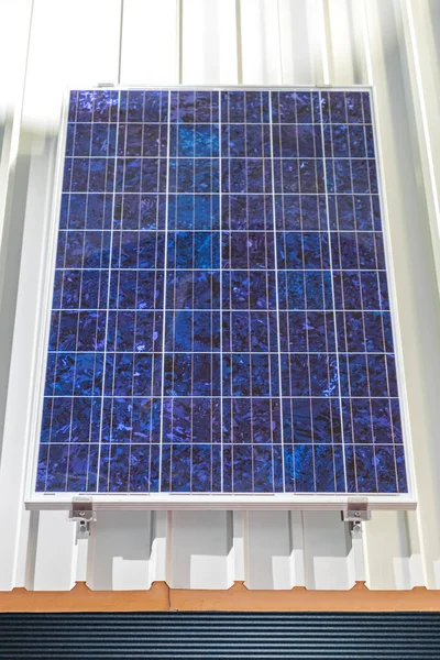 Una Celda Panel Solar Tejado Casa — Foto de Stock