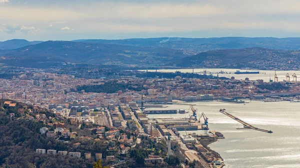 Luchtfoto Stadsgezicht Triëst Italië Winterdag — Stockfoto