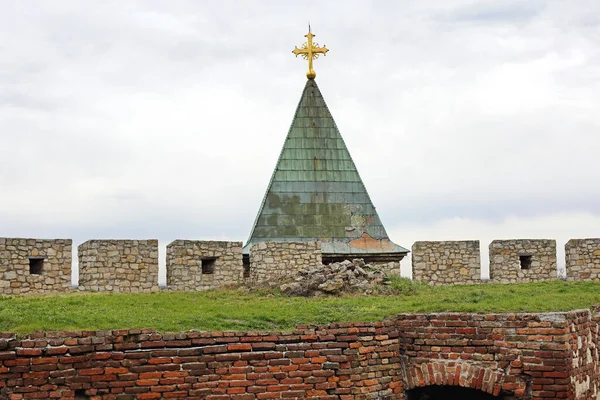 Cruz Ouro Topo Torre Igreja Ortodoxa — Fotografia de Stock