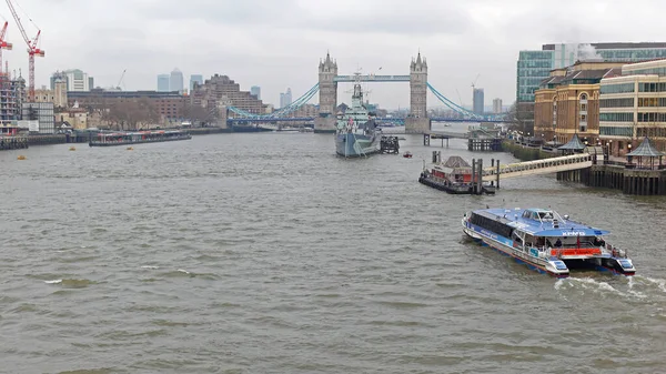 London Storbritannien Januari 2013 Tower Bridge Thames River Cityscape Vid — Stockfoto