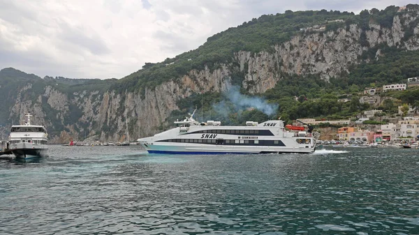 Capri Italien Juni 2014 Snabba Båtar Port Marina Grande Capri — Stockfoto