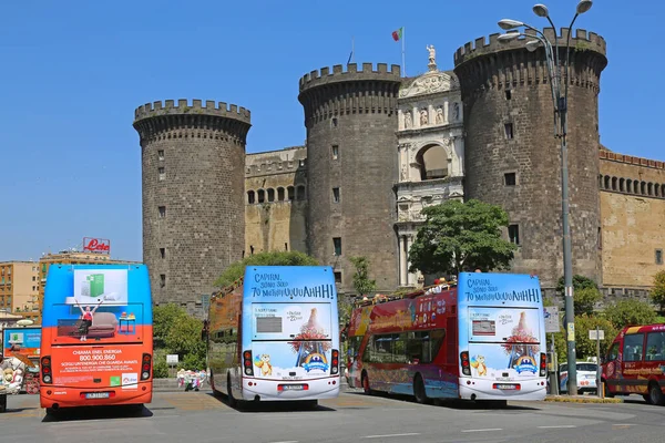 Napels Italië Juni 2014 Sightseeing Tours Coach Bussen Voor Het — Stockfoto