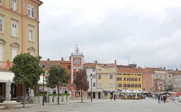 Rovigno Croazia Ottobre 2014 Case Colorate Nella Pittoresca Piazza Della — Foto Stock