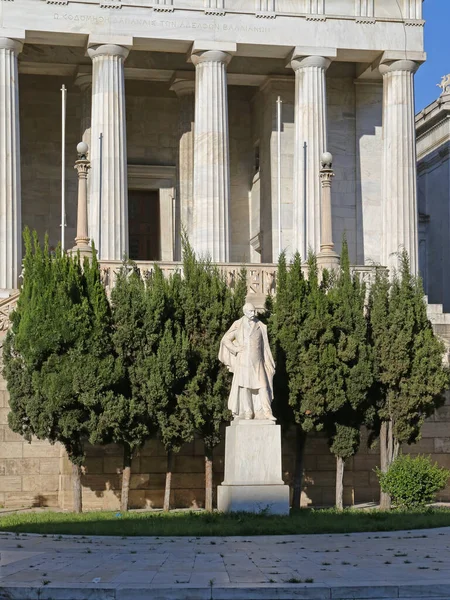 Atenas Grecia Mayo 2015 Estatua Panaghis Athanassiou Vallianos Biblioteca Nacional — Foto de Stock