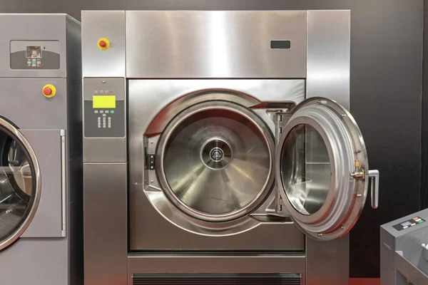 Open Deur Wasmachine Apparatuur Reiniging Service — Stockfoto