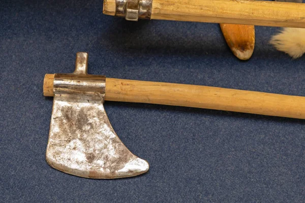 Een Middeleeuwse Stijl Vorm Iron Axe Tool — Stockfoto