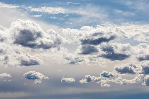 Cloudscape Sobre Mar Adriático Sunny Primavera Europa — Fotografia de Stock