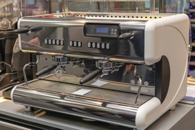 İkili Espresso Kahve Makinesi.