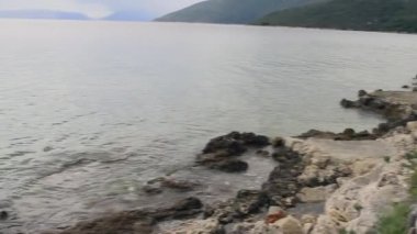 Ada Cres Hırvatistan tavasında Boş Sahil Kovacine Kampı