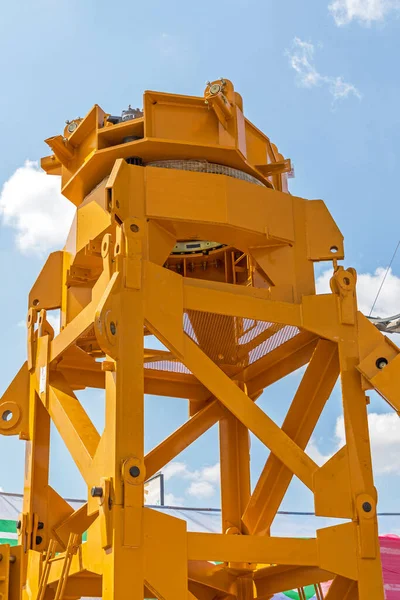 Base Structure Yellow Construction Crane Equipment — Stock Photo, Image