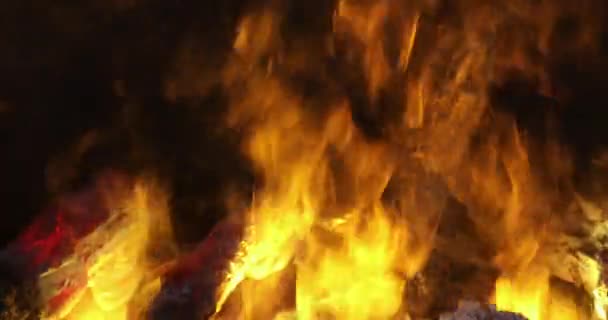 暖炉の煙と火の燃焼効果 — ストック動画