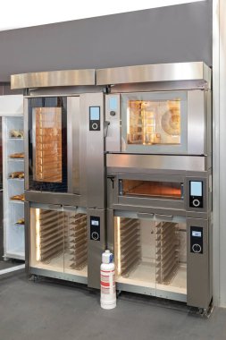 Big Pastanesinde Ekmek ve Pasta Fırını