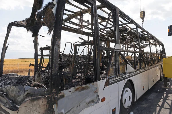 Spálené Autobusové Vozidlo Dálniční Nehodě — Stock fotografie