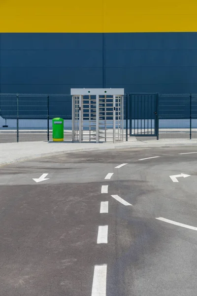 Turnstile Gate Access Control Entré Till Fabriken — Stockfoto