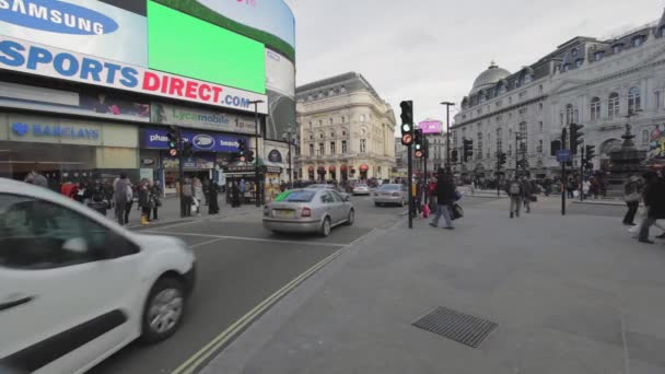 Londyn Wielka Brytania Stycznia 2013 Wielu Turystów Pieszych Piccadilly Circus — Wideo stockowe