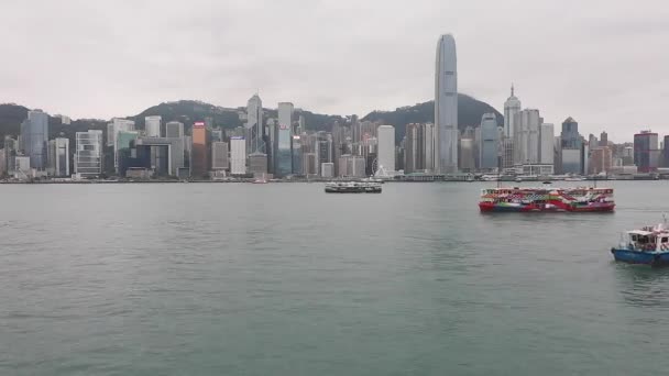 Hong Kong China Abril 2017 Anúncio Red Star Ferry Crossing — Vídeo de Stock