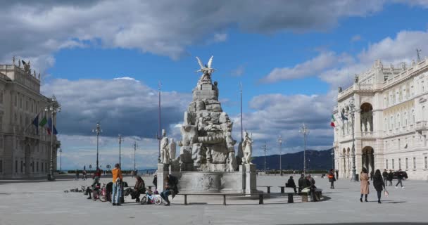 Trieste Italia Marzo 2020 Monumento Histórico Fuente Cuatro Continentes Plaza — Vídeos de Stock