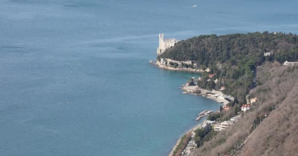 Trieste Italia Marzo 2020 Vista Aérea Del Castillo Miramare Mar — Vídeos de Stock