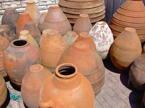 Ortaçağ Terracotta Clay Jugs Jars Taşıyıcıları — Stok fotoğraf