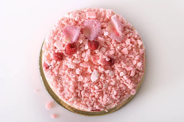 Top View Pink Cake Covered Meringue Crumbles Raspberries Sugary Rose — Stock Photo, Image
