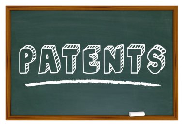 Patent korumak fikri özelliği buluş kara tahta 3d resimde kelimeler