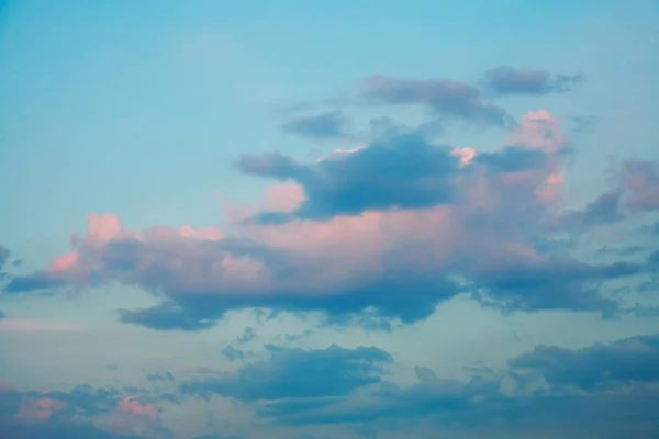 Mooie Lucht Met Wolken Bij Zonsondergang — Stockfoto
