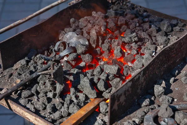 Forge Brazier Hot Coals Equipment Close — Stock Photo, Image