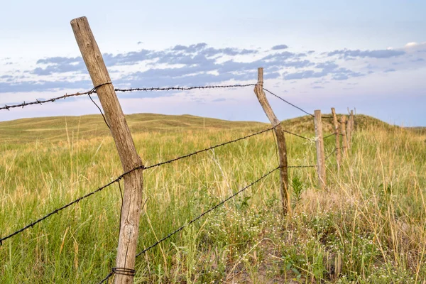 Barbed Wire Cattle Fence Nebraska Sandhills Summer Scenery — Stock Photo, Image