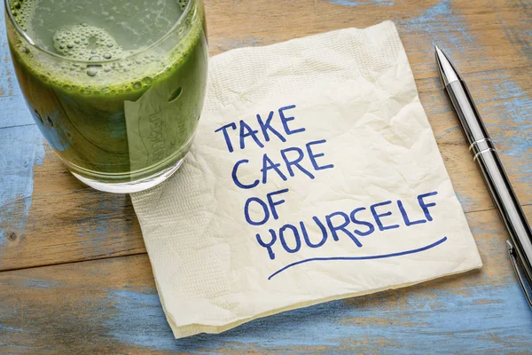 Take Care Yourself Inspirational Handwriting Napkin Glass Green Juice — Stock Photo, Image