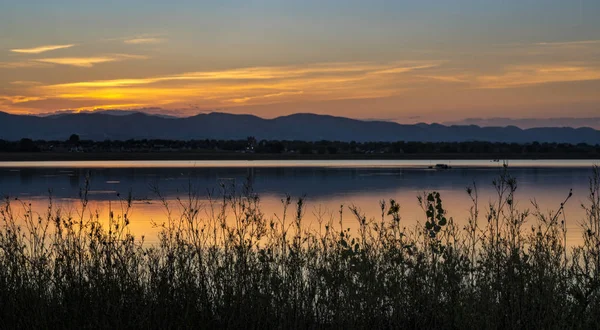 Zonsondergang Fronten Range Van Rocky Mountains Met Één Van Talrijke — Stockfoto