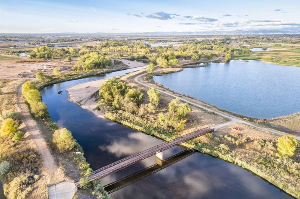 Río Platte Sur Con Carriles Bici Por Debajo Denver Norte — Foto de Stock