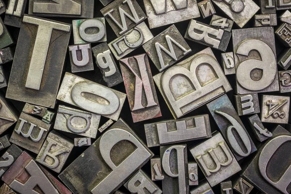 Viejos bloques de impresión de tipo de metal de tipografía —  Fotos de Stock