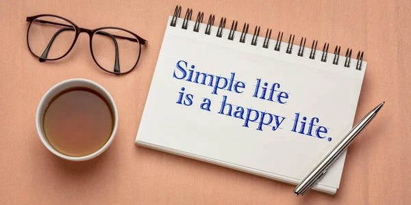 Simple life is a happy one — Stock Photo, Image