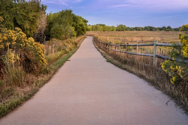 Bike trail in early fall scenery — Stock Photo, Image