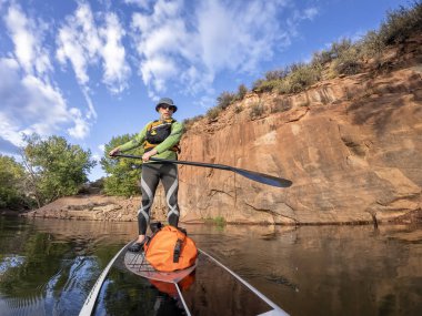 üst düzey adam kürek tahtası bir stand up kürek kürek